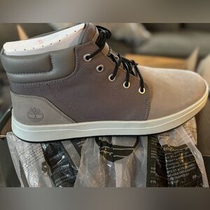 Timberland men’s hiking boots. Size 8.5 NEW IN BOX, not sold in stores.